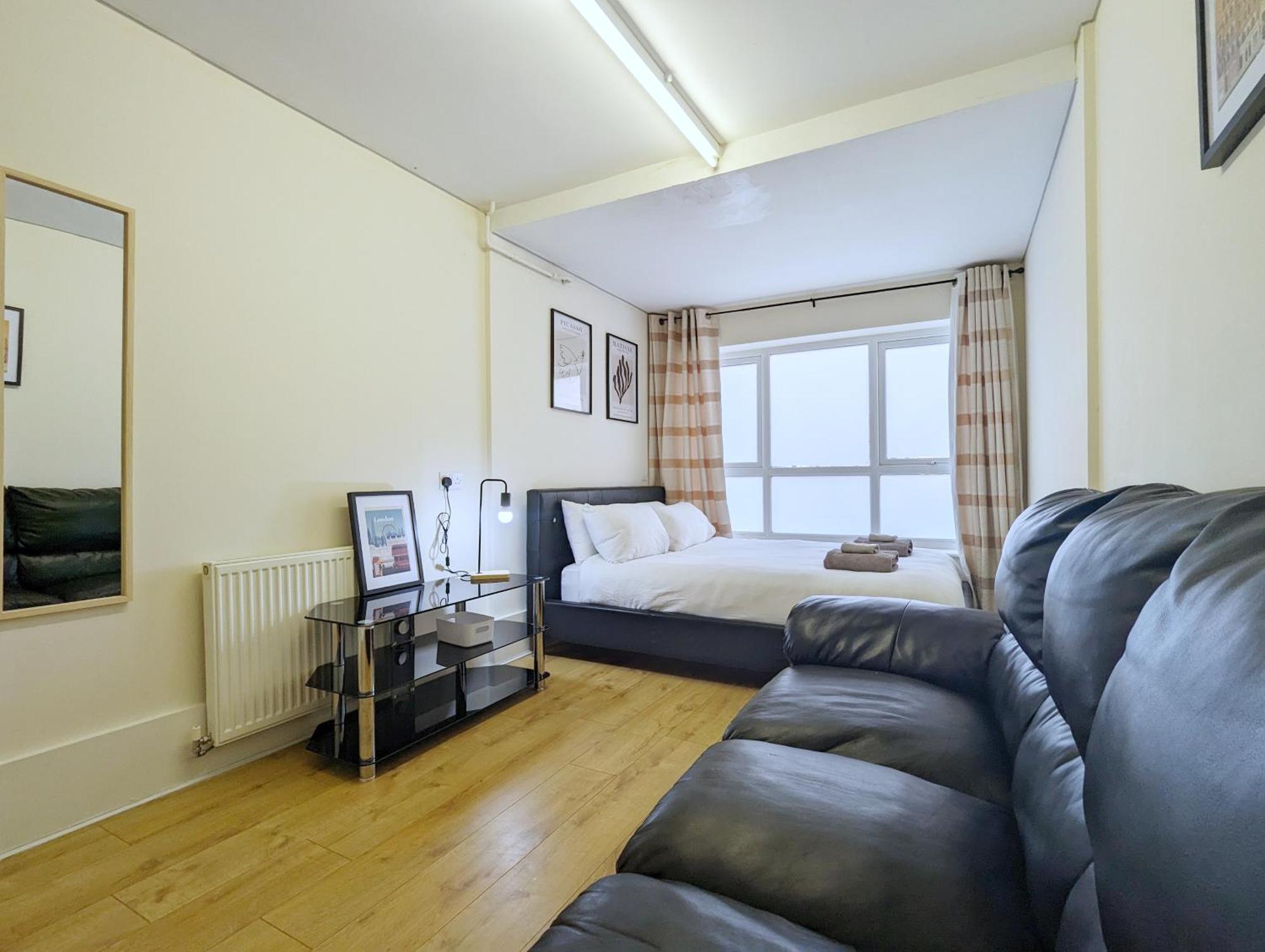Guest Rooms Near City Centre & Dock Free Parking Λίβερπουλ Εξωτερικό φωτογραφία